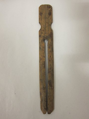 Gabel, Gerät für die Handarbeit/Gimpenhäkelei, antik
L:20 cm