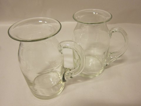 Spuckglas
Alte Spuckglas, wahrscheinlich von Holmegård, Dänemark
H: 14cm