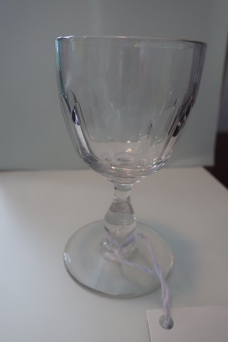 Antik Berlinoir-glas mit Olivemuster
Um 1900