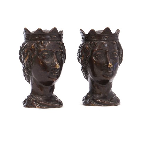 Pair of 18th century bronze Janus heads. H: 14cm
