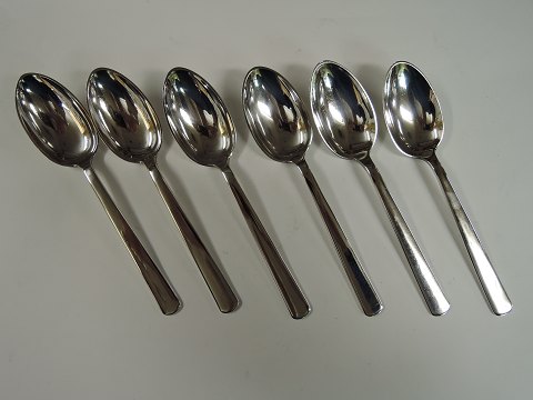 Grand Prix
sterling
Design: Kay Bojesen
dessert spoon