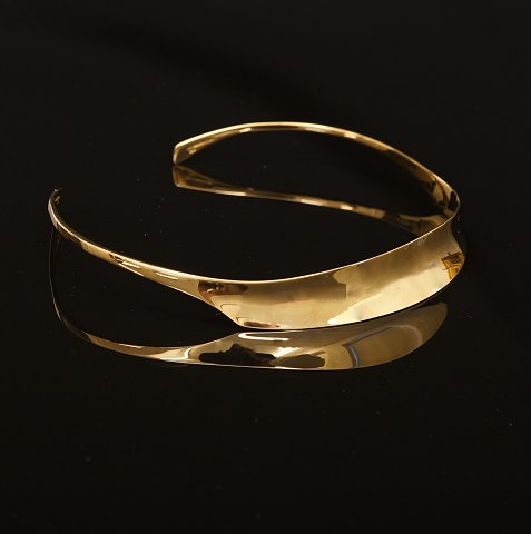 Bent Gabrielsen, Denmark: Necklace, 14ct gold. 
Signed. Size: 12x12,5cm. W: 36gr