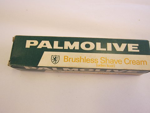 Für die Sammlern:
Palmolive Brushless Shave Cream / Barber Creme
Wir haben eine grosse Auswahl von altem Rasiersachsen, Friseursachen u.a. und 
eine grosse Auswahl von alten Waren mit originalem Inhalt, aus einem Kaufladen
