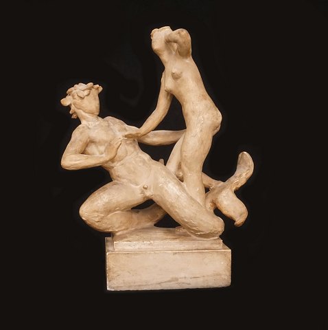 Johannes C. Bjerg: Skulptur aus Gips "Agnete und 
der Meeresmann". Signiert. H: 48cm. L: 37cm. T: 
17cm