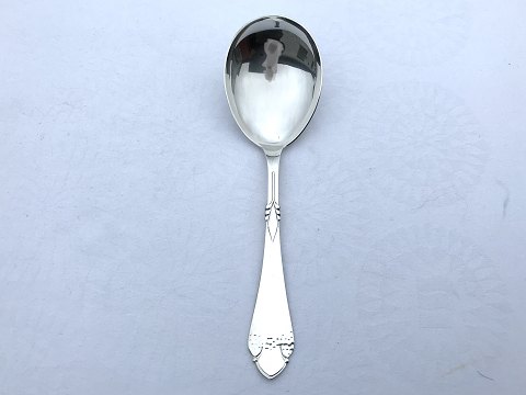 Freja
silver Plate
Serving spoon
*100 DKK