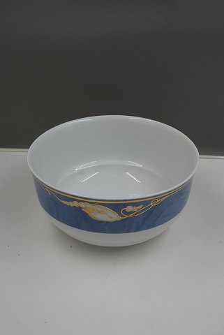 Magnolia blue Danish porcelain, large round bowls Ö 21cm