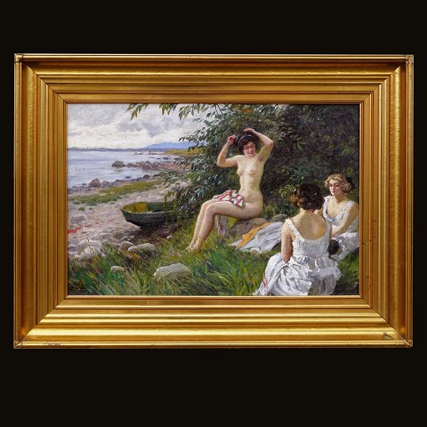 Paul Fischer, 1860-1934, Three women at the beach. 
Signed circa 1915. Oil on canvas. Visible size: 
42x62cm. With frame: 62x82cm