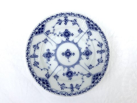 Royal Copenhagen
Blue fluted
Half blonde
Cake plate
# 1/576
* 125kr