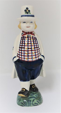 Aluminium Kinderhilfe Figur. Bauer Kind 1948 (2547). Höhe 16 cm