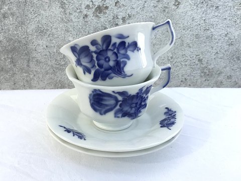 Royal Copenhagen
Blue flower
Edgy
Teacup set
# 10/8500
* 275 DKK