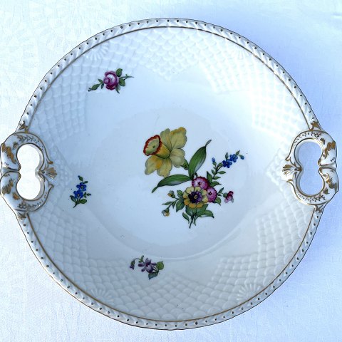 Bing & Grondahl
Saxon flower
Dish with handles
# 101
* 150 DKK