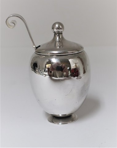 Hans Hansen. Senfglas aus Silber (925). Höhe 6,5 cm.