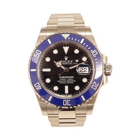 Rolex Submariner Date 126619LB "Smurf" white gold. 
Year: October 2021. Full set. Condition 10/10. D: 
41mm