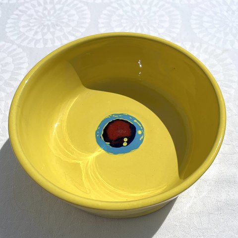Bjørn Wiinblad
Yellow bowl
* 600 DKK