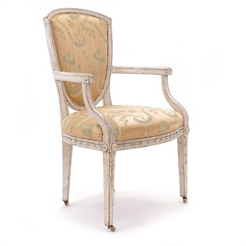 Danish late 18th century Louis XVI armchair. 
Denmark circa 1780. H: 94cm / 47cm. W: 60cm. D: 
59cm