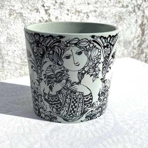 Björn Wiinblad
Nymølle
Ovale Vase
„Leilje“
*425 DKK