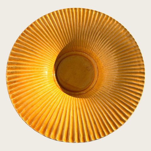 Kähler Keramik
Schale mit gelber Glasur und Rillen
*DKK 1200