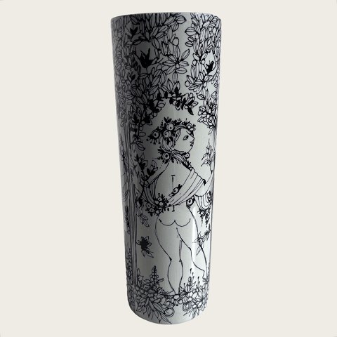 Björn Wiinblad
Nymølle
Vase
"Drei Grazien"
*750 DKK