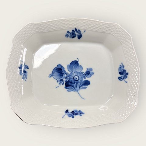 Royal Copenhagen
Braided blue flower
serving platter
#10/ 8164
*DKK 800