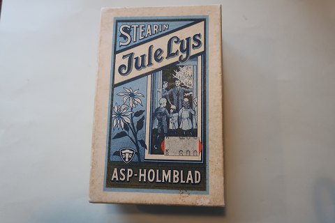 Für Sammler:
Alte Weinachts-Kerzen aus Stearin, in originaler Kiste
Aus Asp-Holmblad, Dänemark
Rot und Weiss
In gutem Stande