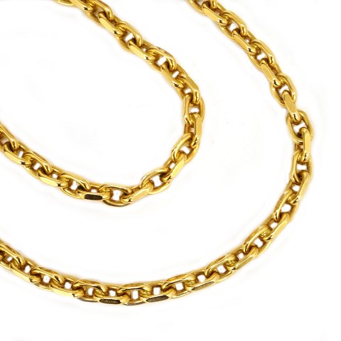14kt gold anchor necklace and bracelet by Bjarne 
Nordmark Henriksen, Denmark. Necklace L: 41cm. 
Bracelet L: 19,5cm