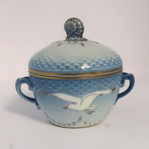 Bing & Grondahl. Seagull with gold. Sugar Bowl. Model 94A. Height 10 cm. (2. 
quality)