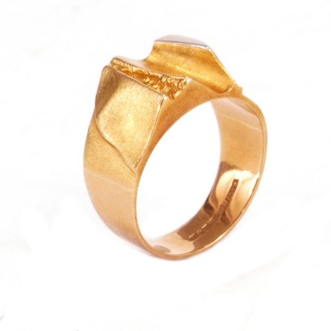 18kt gold Lapponia gold ring year 1991. Ringsize 
61