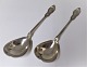 Silver serving spoons. Stamped S&MB. Length 21 cm. A pair. Produced 1904.