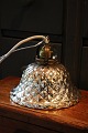 K&Co. 
præsenterer: 
Antik , 
1800 tals 
loftslampe med 
vaflet 
lampeskærm i 
fattigmandssølv 

(Mercury 
Glass) med ...