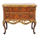 Aabenraa 
Antikvitetshandel 
presents: 
Walnut 
veneered and 
partly gilt 
commode made by 
the manufacture 
Köster, ...