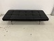 Einzigartiges 
POUL KJÆRHOLM 
PK-80 Daybed 
(altes Modell) 
...