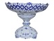 Antik K 
presents: 
Blue 
Fluted Full 
Lace
Large 
centerpiece 
with double 
lace border