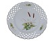 Antik K 
presents: 
Royal 
Copenhagen
Plate with 
cattail and 
full lace 
border from 
1894-1897