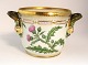 Lundin Antique 
präsentiert: 
Royal 
Copenhagen. 
Flora Danica. 
Weinkühler, 
Modell # 3570. 
125 cl. Höhe 12 
cm. (1 ...