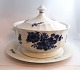 Royal Copenhagen. Blue flower. Round tureen with dish. Model 8532+8533. Produced 
before 1923. (1 quality)