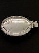 Middelfart 
Antik presents: 
GEORG 
JENSEN sterling 
silver small 
pyramid bowl 
600A