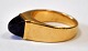 Pegasus – Kunst 
- Antik - 
Design 
presents: 
Finger 
ring, 14k red 
gold with 
amethyst, 20th 
century.