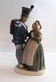 Royal 
Copenhagen. 
Porzellanfigur. 
Soldat und 
Hexe. ...