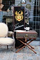 K&Co. 
præsenterer: 
Eksklusivt 
sofabord / 
sidebord i form 
af original 
vintage LOUIS 
VUITTON 
Monogram LV 
rejse ...