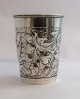 Lundin Antique 
präsentiert: 
Anders 
Clausen 
Schefmand, 
Aarhus. 
Silberbecher. 
Höhe 10,5 cm. 
Durchmesser 8 
cm.