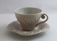 Lundin Antique 
präsentiert: 
Königliches 
Kopenhagen. 
Rosa Muschel. 
Design Arje 
Griegst. 
Teetasse. 
Modell 14194. 
...