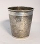 Christian Frederik Nyested, Horsens. Silberner Becher. Höhe 9,6 cm. Durchmesser 
8,7 cm.