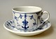 Pegasus – Kunst 
- Antik - 
Design 
præsenterer: 
Royal 
Copenhagen kop, 
no. 2017, 
jernporcelæn, 
musselmalet, 
20. ...