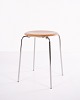 Dot Hocker – Arne Jacobsen – Nussbaumfurnier & Chrom