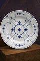 K&Co. presents: Antique Blue Fluted Plain Dinner Plate from Royal Copenhagen from 1820-50. Dia.: 25cm.