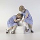 Kinnerup Antik & Porcelæn præsenterer: B&G figur1871Piger på trappe18 cm