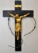 Pegasus – Kunst - Antik - Design präsentiert: Vergoldete Holzfigur, Christus am Kreuz, 20. Jahrhundert.