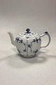 Royal Copenhagen Blue Fluted Plain Teapot No. 259