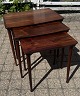 Møbelintasia:: Nesting tables in rosewood
