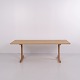 Osted Antik & Design präsentiert: Børge Mogensen Couchtisch Modell 5269 aus massiver Eiche für Fredericia ...